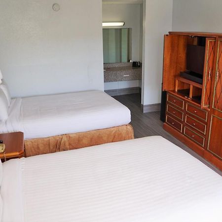 Hotel Elev8 Conroe Exterior foto